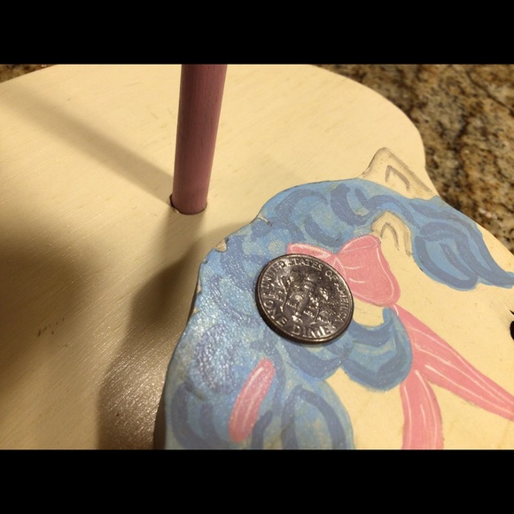 Handmade wooden carousel horse by Jeanie in 1988. - Picture 6 of 6